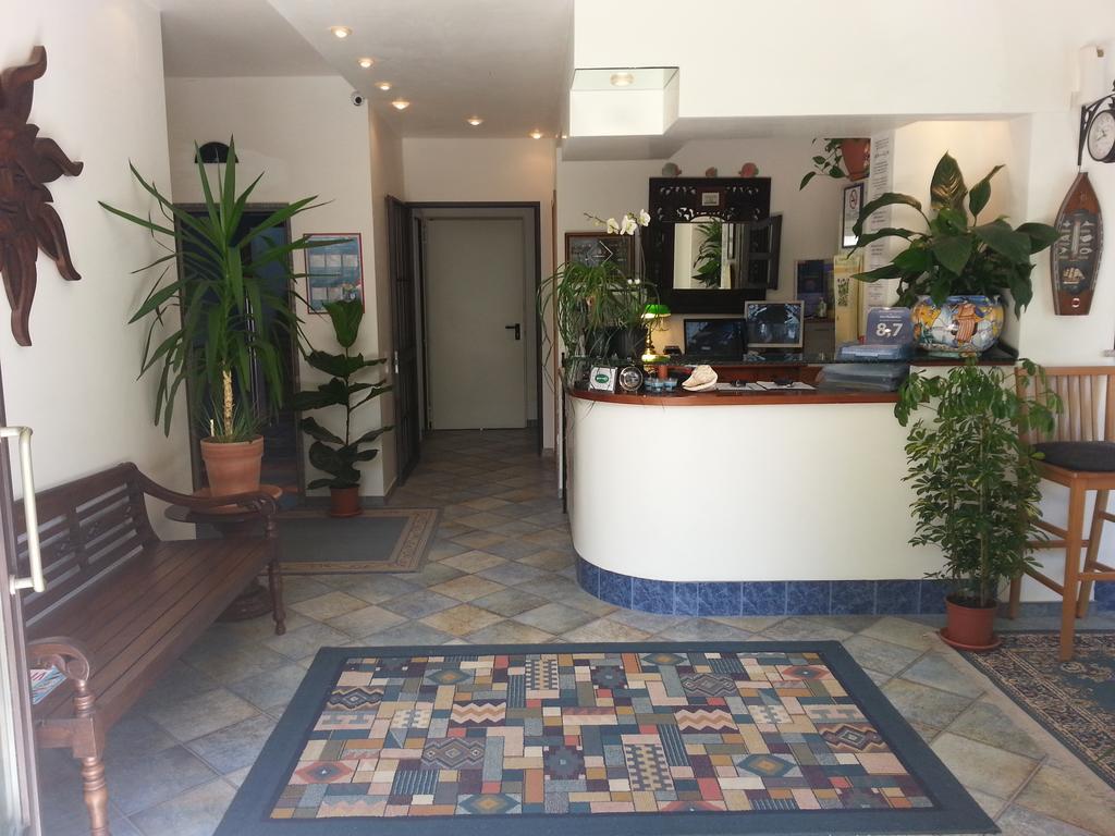 Ilios Residence Lido di Jesolo Exteriör bild